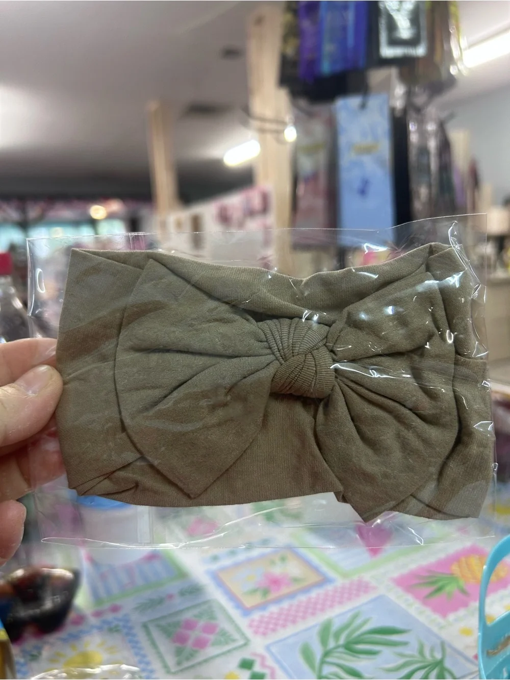 Kids Orange Knot Headband/you get all that’s pictured